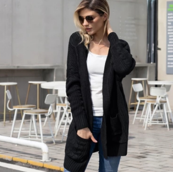 🆕⭐ Black oversized cozy cardigan sweater ⭐ - Picture 4 of 5